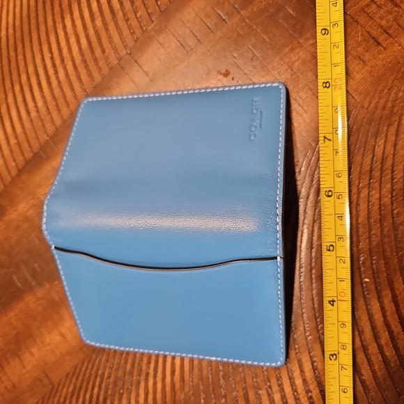 Coach Card Wallet - Picture 4 of 5